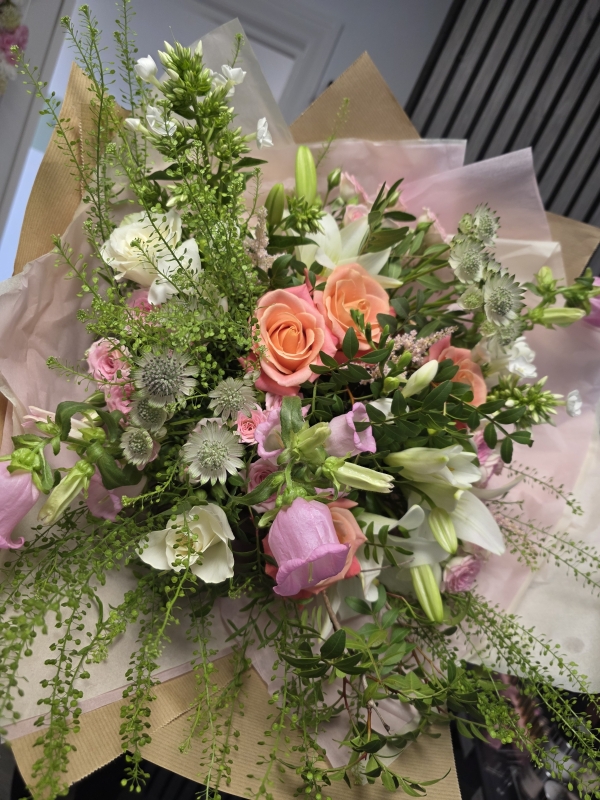 Rowen Bouquet Subscription