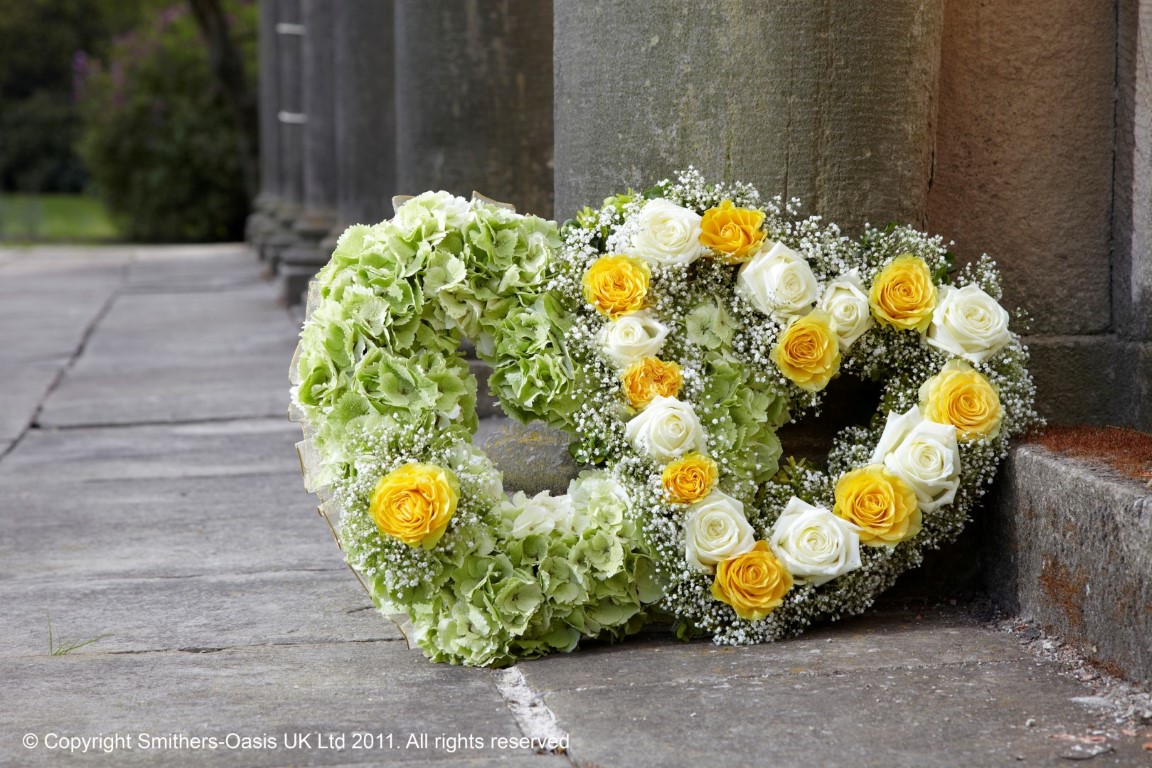 Double heart tribute