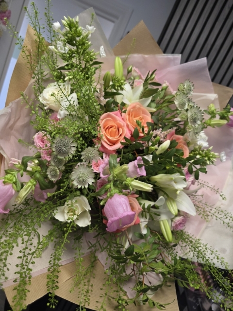 Rowen Bouquet Subscription
